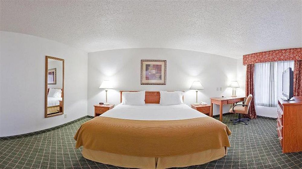 Holiday Inn Express Hotel & Suites Chickasha By Ihg Buitenkant foto